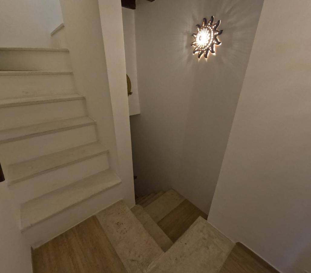 タラントIl Palazzinoアパートメント エクステリア 写真